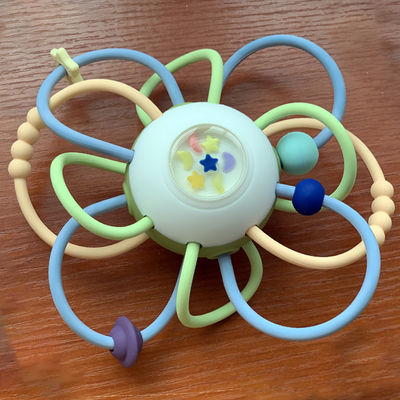 comprare Silicone di qualità alimentare Colla dentale per bambini bastoncino da macinare Puzzle per bambini Silicone giocattolo palla di presa online manufacture