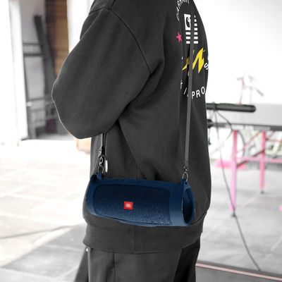 comprare Altoparlante Bluetooth portatile con manica protettiva in silicone online manufacture