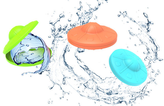 Pallone d'acqua a forma di UFO riutilizzabile, pallone d'acqua di silicone, giocattoli per bambini all'aria aperta, festa estiva